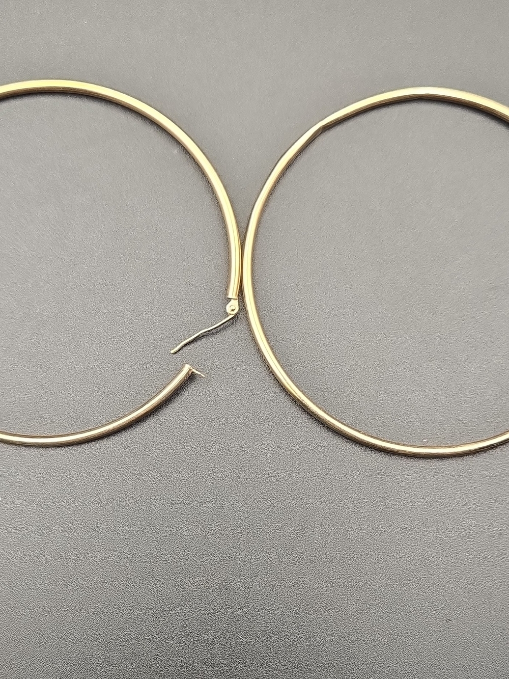 Classic 14k Gold Hoop Earrings - Elegant Women's Jewelry
